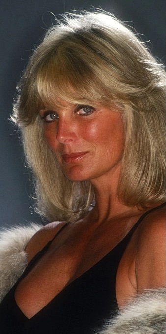 Ms. Linda Evans