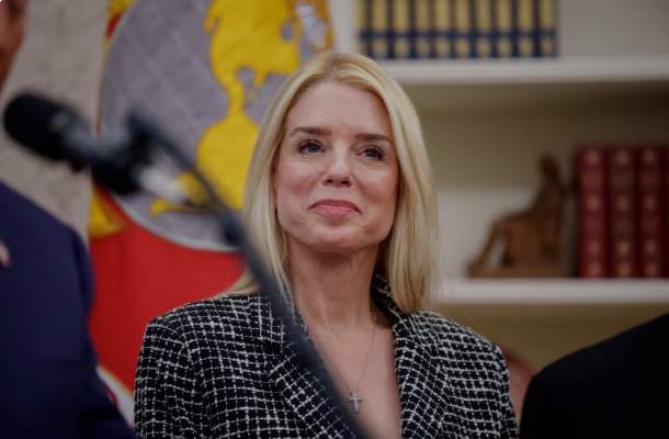 Ms Pam Bondi