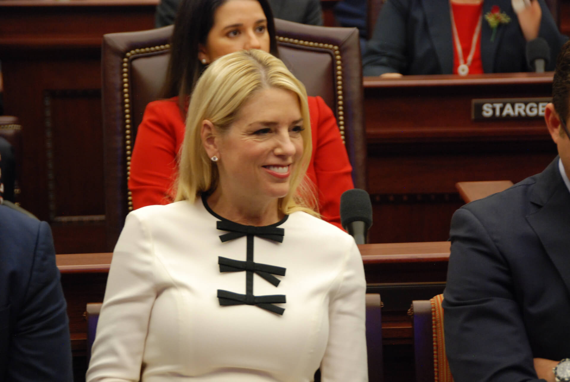 The Hon Ms Pam Bondi
